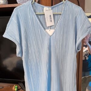 ANDREE BY UNIT Blue and White Ribbed Short Sleeve Blouse